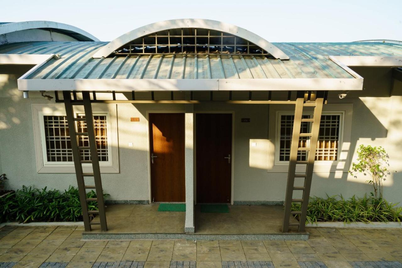 Windale Resorts Pooppara Exterior photo