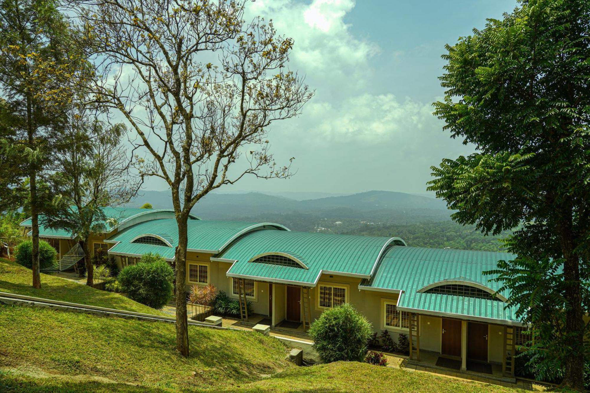 Windale Resorts Pooppara Exterior photo
